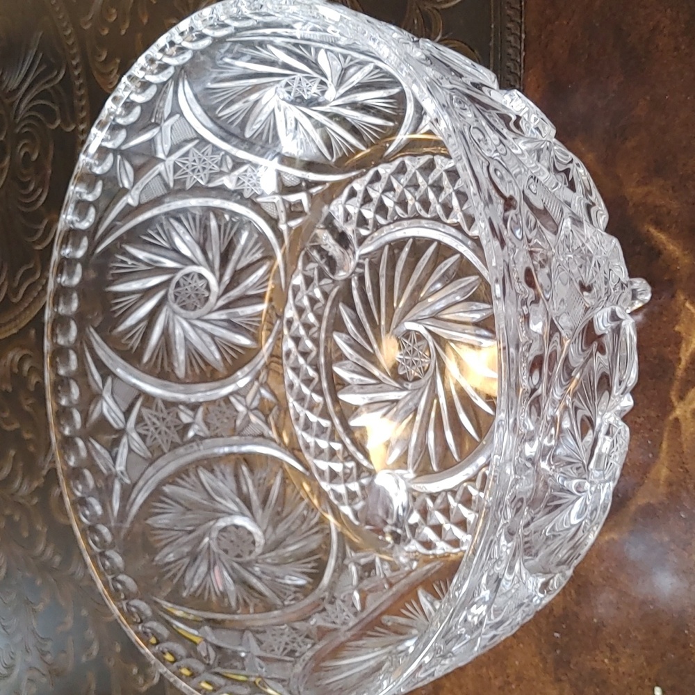 Pinwheel Serving Bowl
